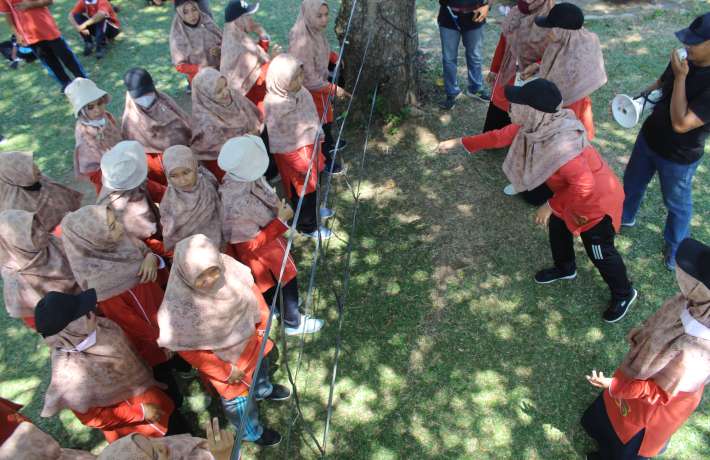 Outbound Pegawai YSAIC di Benteng Pendem